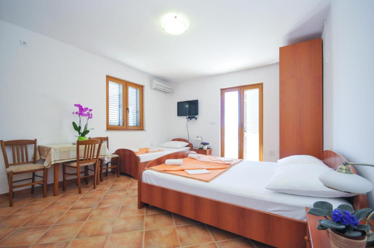 Tilia Apartments Budva Exterior photo